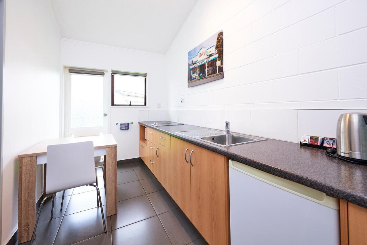 Cobblestone Court Motel - Wenzel Motels Tauranga Buitenkant foto