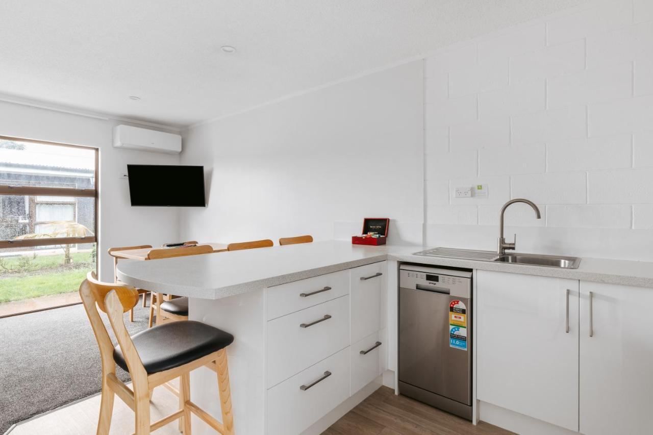 Cobblestone Court Motel - Wenzel Motels Tauranga Buitenkant foto