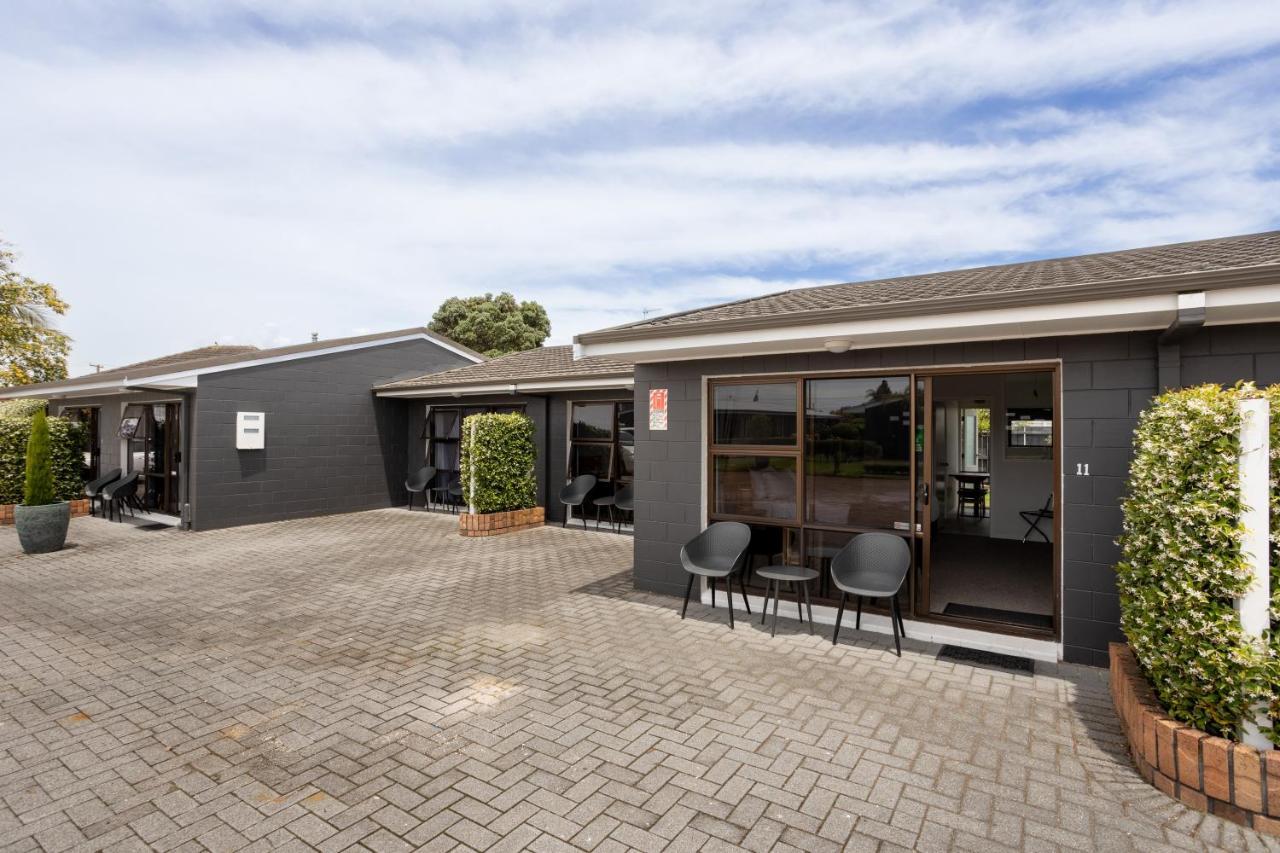 Cobblestone Court Motel - Wenzel Motels Tauranga Buitenkant foto