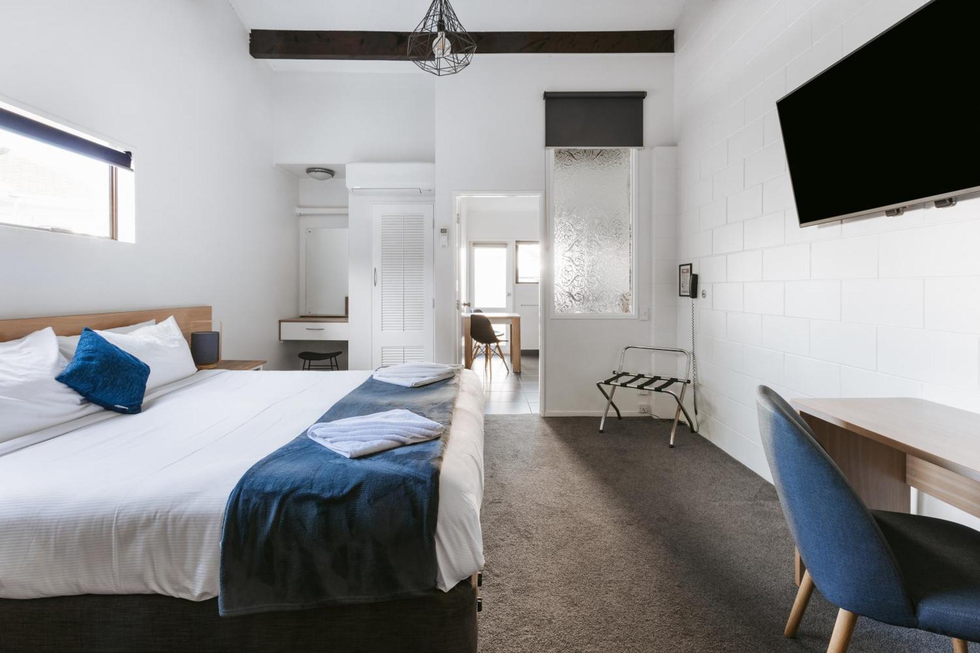 Cobblestone Court Motel - Wenzel Motels Tauranga Buitenkant foto