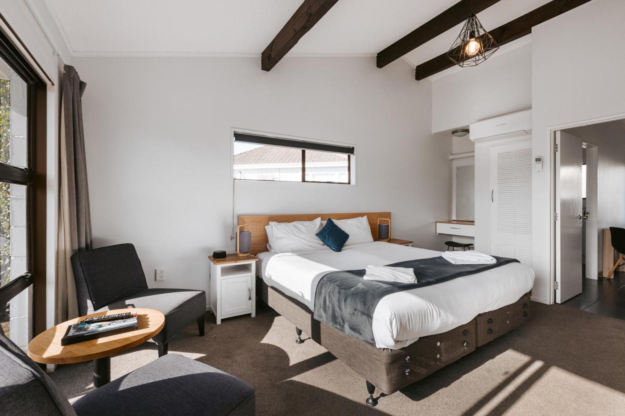 Cobblestone Court Motel - Wenzel Motels Tauranga Buitenkant foto