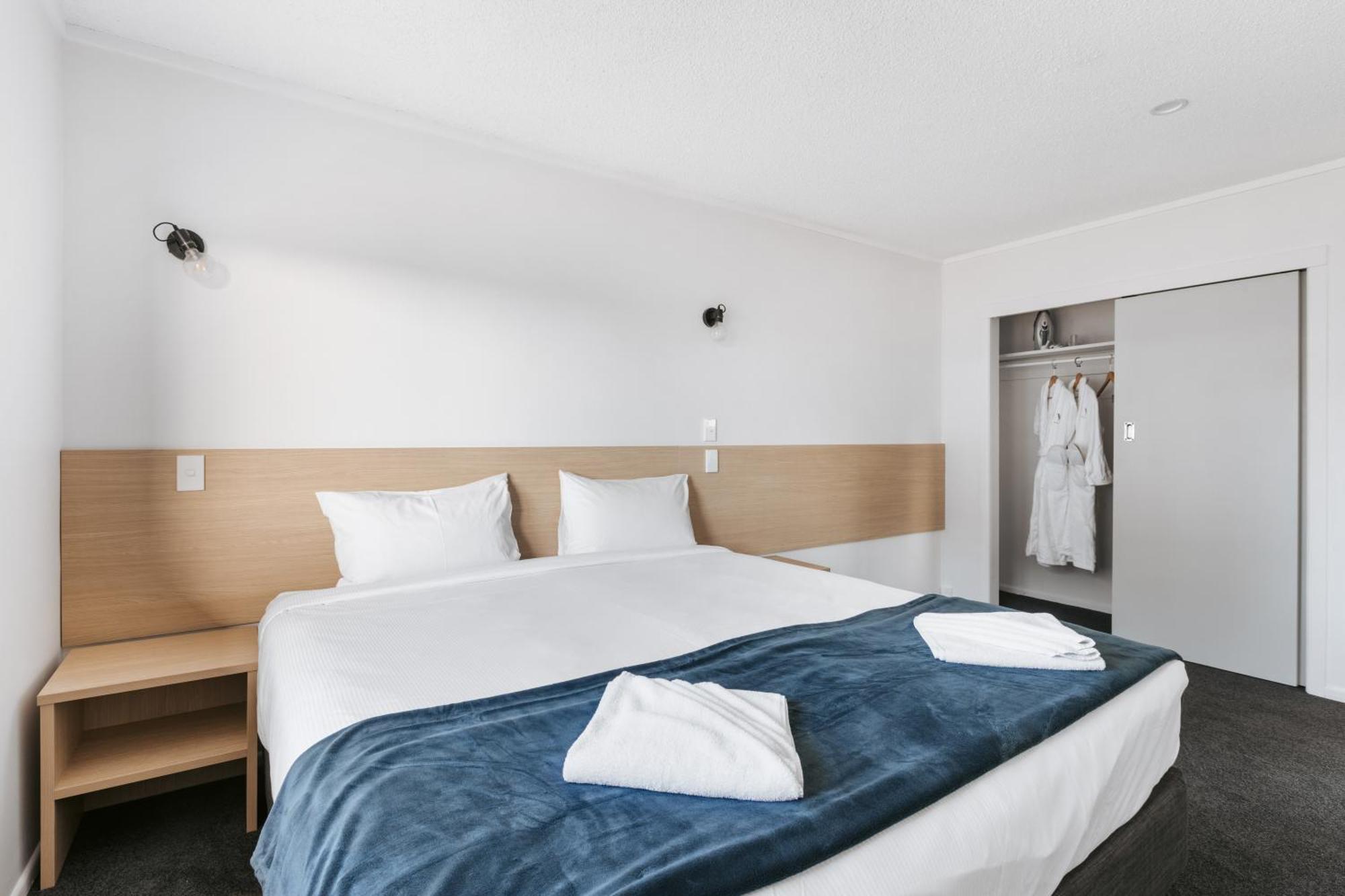 Cobblestone Court Motel - Wenzel Motels Tauranga Buitenkant foto