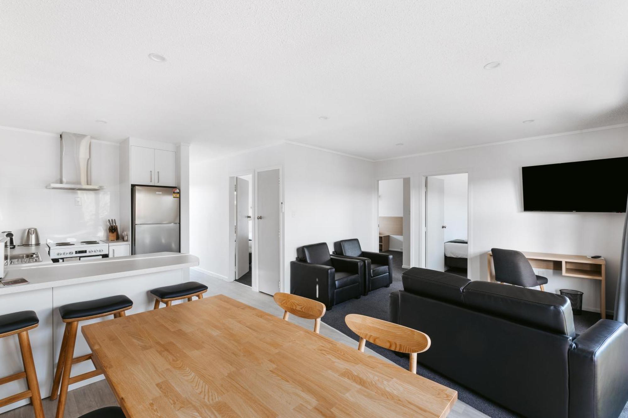Cobblestone Court Motel - Wenzel Motels Tauranga Buitenkant foto